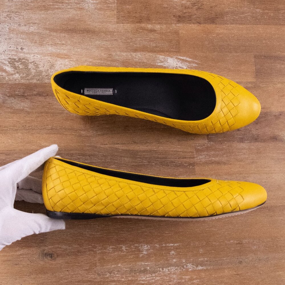 BOTTEGA VENETA sunset yellow leather ballet flats shoes us10